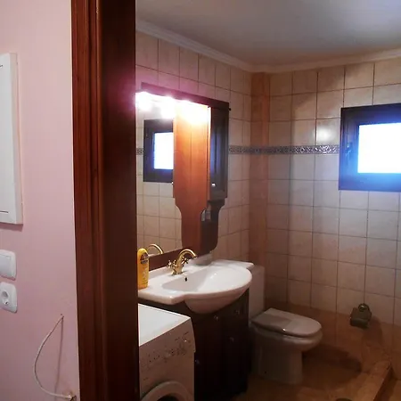 Nektaria Vathí